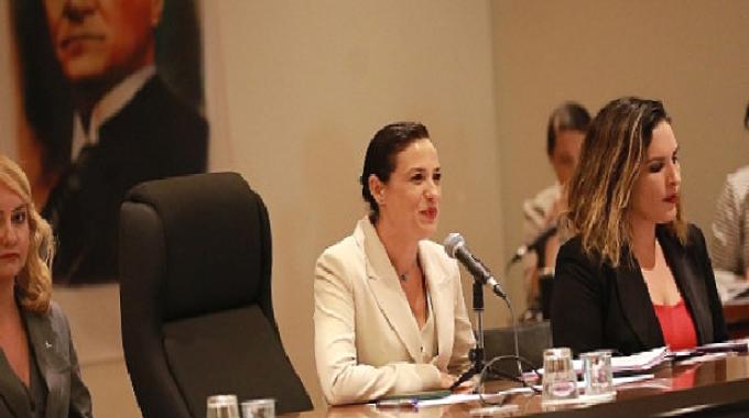 2024-2029 arasındaki çalışma döneminin ilk meclis toplantısı Efes Selçuk Belediye Başkanı Filiz Ceritoğlu Sengel başkanlığında yapıldı
