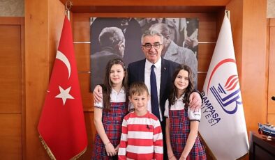 23 Nisan Bayrampaşa’da da büyük bir coşku ve neşeyle kutlandı