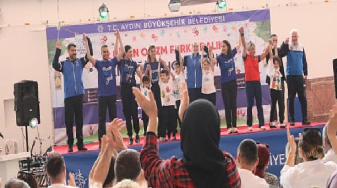 Aydın Büyükşehir Belediye Başkanı Özlem Çerçioğlu, Aydın geneline yayılmış destek merkezleriyle her otizmli bireyin yanında olduklarını söyledi