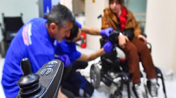 Büyükşehir’den ‘engelsiz yaşam’ için yol yardım desteği