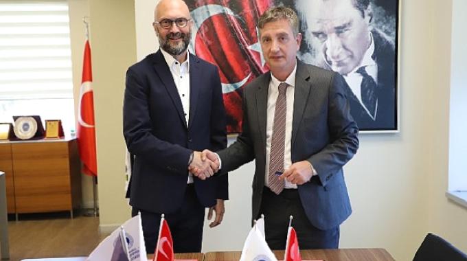 İstanbul Okan Üniversitesi Hastanesi, We Health ile Kişiselleştirilmiş Sağlık Hizmetlerinde İmzaları Attı!
