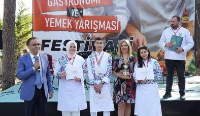 İzmir MEB Gastronomi Festivalinde Lezzet Şöleni Yaşandı