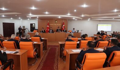 Karaman Belediye Meclisi yeni dönemin ilk toplantısını yaptı