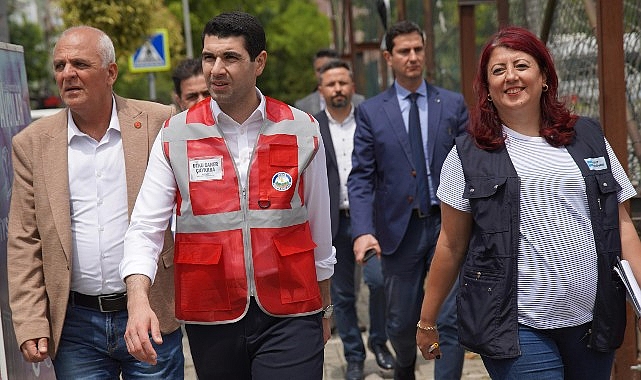 Avcılar Belediye Başkanı Utku Caner Çaykara’nın kentin 10 mahallesinde başlattığı hizmet seferberliği tüm hızıyla devam ediyor