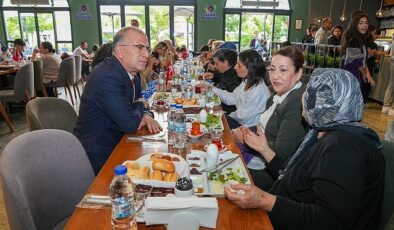 Başkan Işık, şehit anneleri ve eşleriyle bir araya geldi