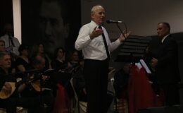 Burhaniye Alevi Kültür Derneği Korosu, Reha Yurdakul Salonu’nda düzenlediği Türk Halk Müziği Konseri ile sanatseverlerle buluştu