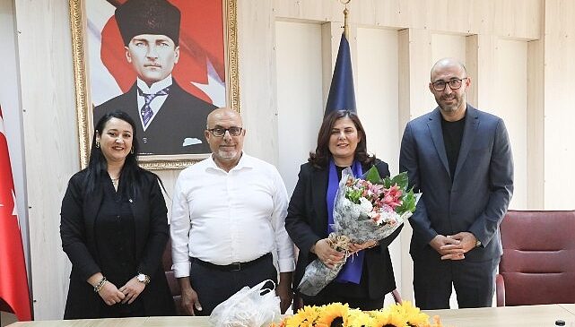 Germencik Belediye Başkanı Burak Zencirci Aydın Büyükşehir Belediye Başkanı Özlem Çerçioğlu’na nezaket ziyaretinde bulundu