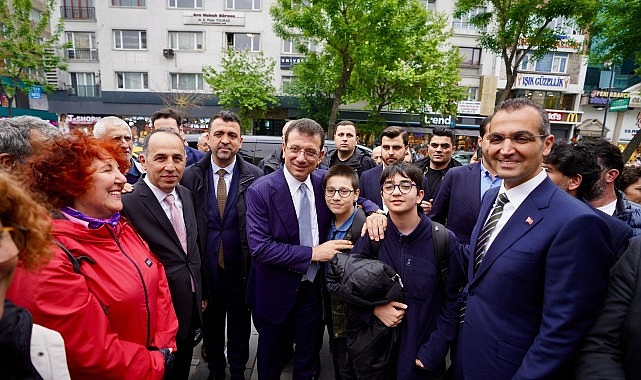 İBB Başkanı Ekrem İmamoğlu, Şişli’nin çiçeği burnunda Belediye Başkanı Emrah Şahan’a tebrik ziyaretinde bulundu