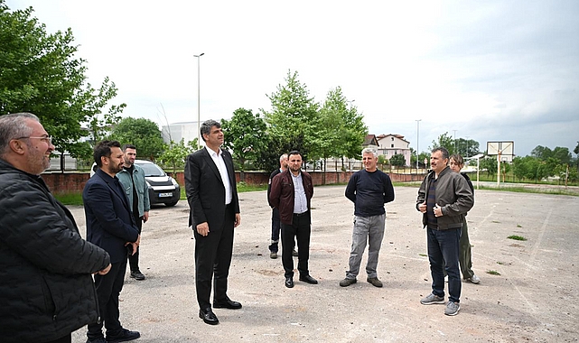 Kartepe Belediye Başkanı Av.M.Mustafa Kocaman, Kubilay İlköğretim Okulu’nda başlatılan ana sınıf yapım çalışmalarını yerinde inceledi