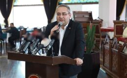 Keçiören Belediye Başkanı Dr. Mesut Özarslan, “Afet Sonrası Muhtarlarla İstişare Toplantısı”nda 51 mahalle muhtarıyla bir araya geldi