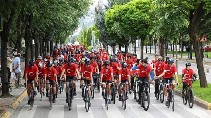Kocaeli’de pedallar ‘Barış’ için çevrildi