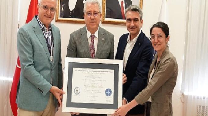 EÜTF Çocuk Ürolojisi Bilim Dalı yeniden akredite oldu